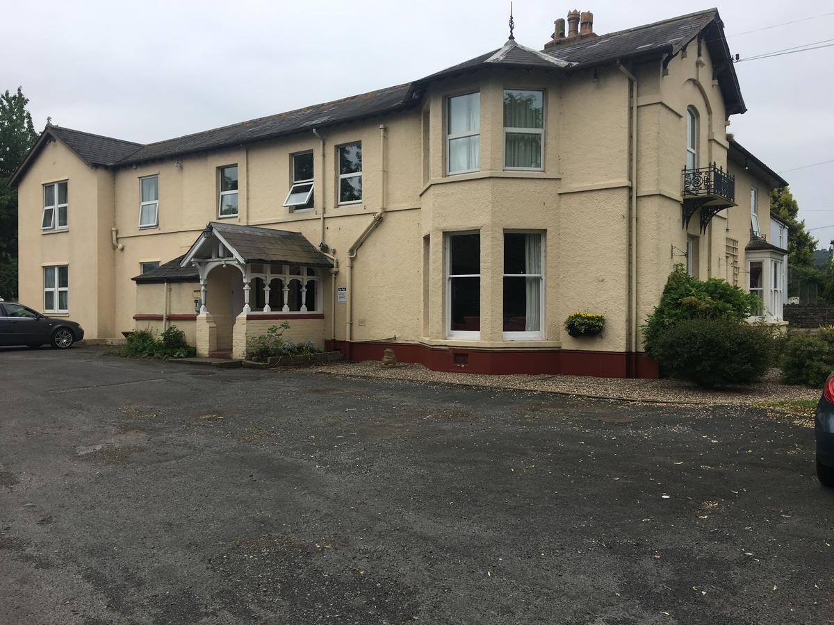 Winston Manor Guesthouse Rooms Churchill  Exterior foto